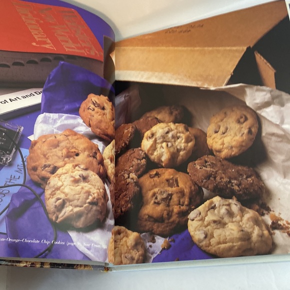 Betty Crocker’s Ultimate Cookie Book Hardcover First Edition 1992 - Picture 8 of 16